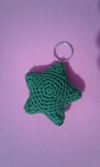 Chaveiros Estrelas em Crochê Amigurumi
