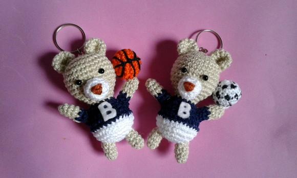 Chaveiros Ursinhos com Bolinhas em Crochê Amigurumi
