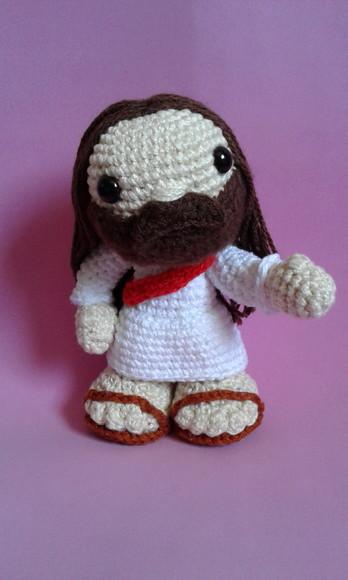 Jesus em Crochê Amigurumi