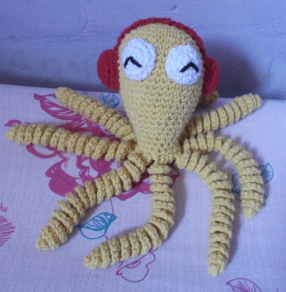 Polvo Em Amigurumi Para Bebês Com Fones