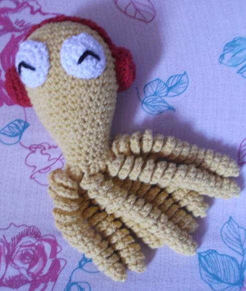 Polvo Em Amigurumi Para Bebês Com Fones