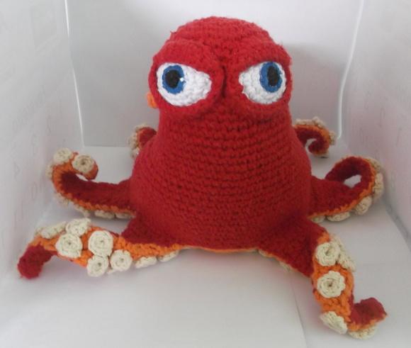 Polvo Hank - Procurando Dory - Amigurumi