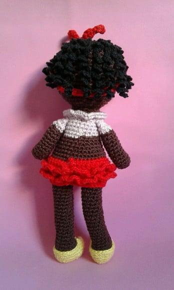 Boneca Negra - Juju, em Crochê Amigurumi