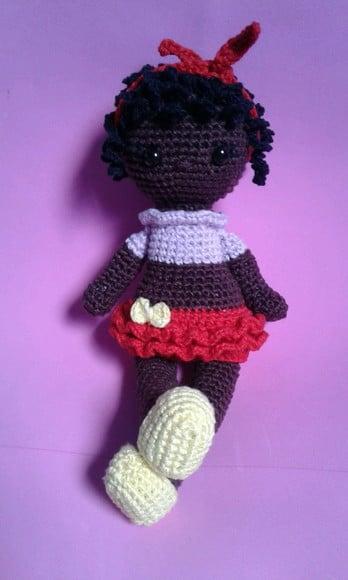 Boneca Negra - Juju, em Crochê Amigurumi