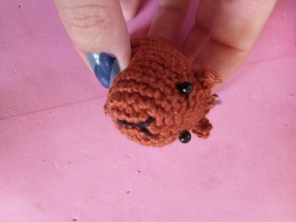 Chaveiro Capivara em Crochê Amigurumi