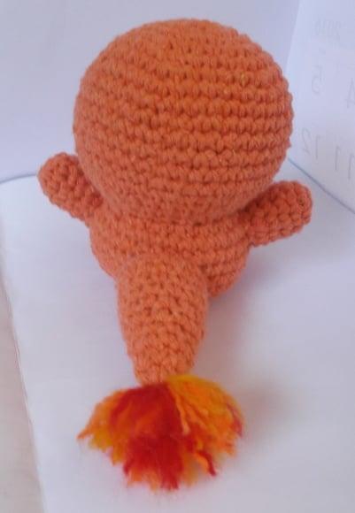 Charmander de Crochê Amigurumi