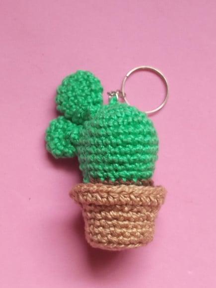 Chaveiro de Cacto em Crochê Amigurumi