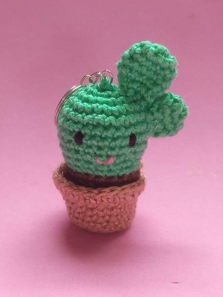 Chaveiro de Cacto em Crochê Amigurumi