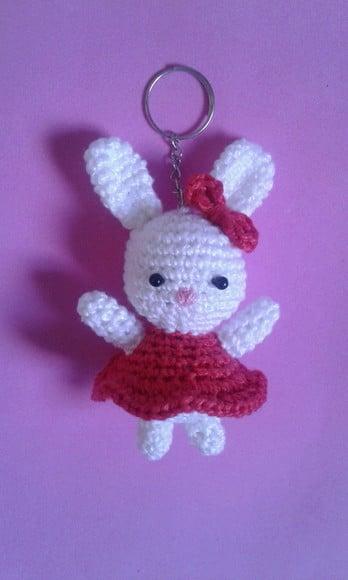 Chaveiros Coelhinhas em Crochê Amigurumi