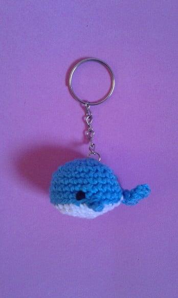 Chaveiros Mini Baleias em Crochê Amigurumi