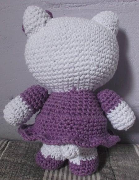 Hello Kitty em Crochê Amigurumi