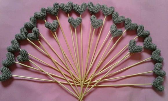 Palitos para Aromatizador com Coração de Amigurumi