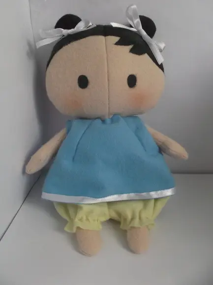 Baby Tilda com Blusa Azul