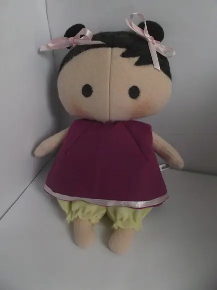 Baby Tilda com Blusa Roxa