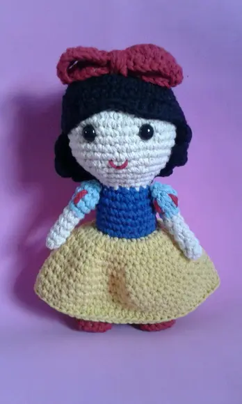 Branca de Neve em Crochê Amigurumi