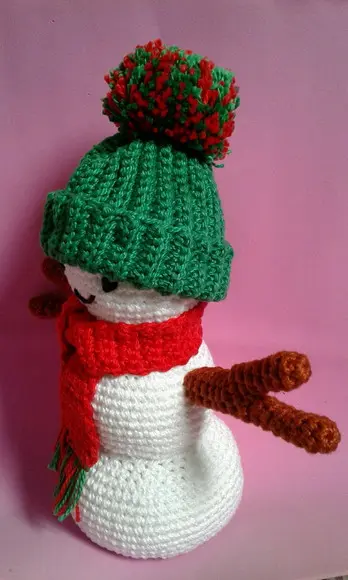 Boneco de Neve em Crochê Amigurumi