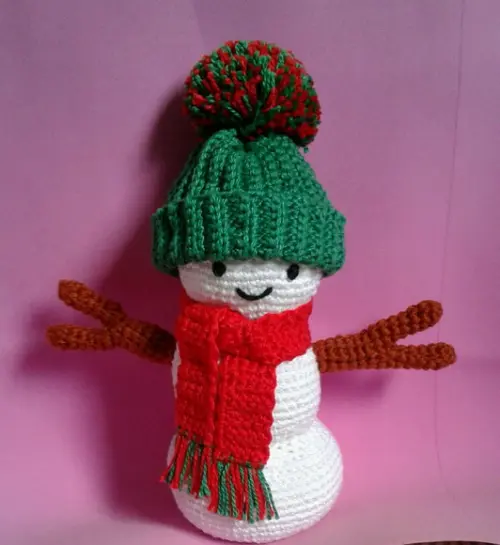 Boneco de Neve em Crochê Amigurumi