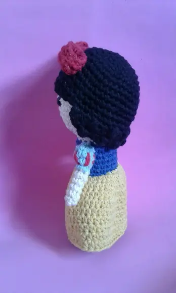 Branca de Neve em Crochê Amigurumi