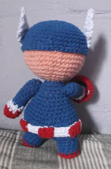 Capitão América em Crochê Amigurumi