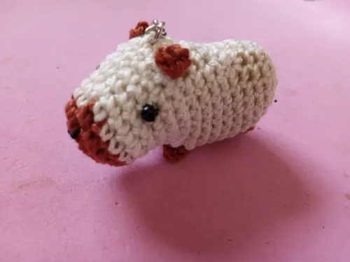 Chaveiro Capivara em Crochê Amigurumi
