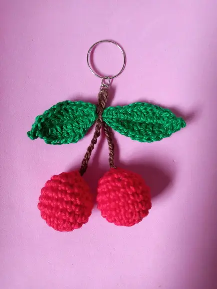 Chaveiro Cerejas em Crochê Amigurumi