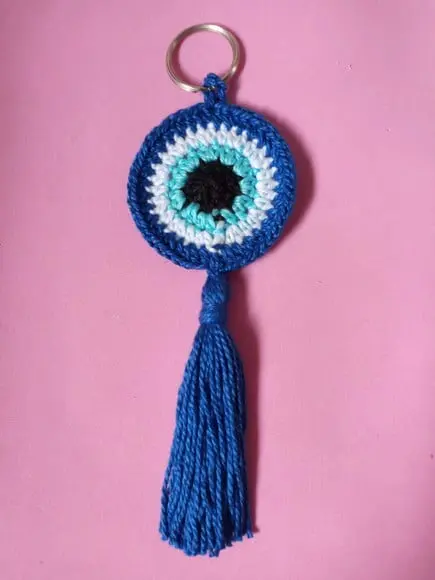 Chaveiro de Olho Grego em Crochê Amigurumi