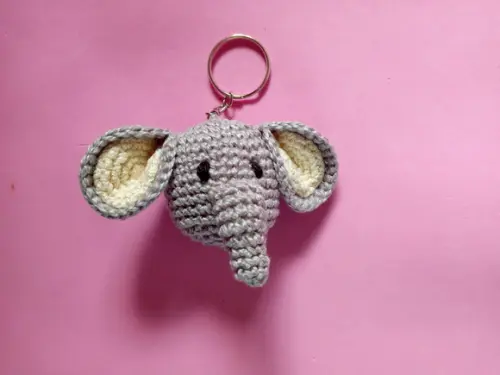 Chaveiro Elefante em Crochê Amigurumi