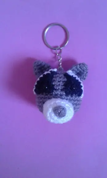 Chaveiro Guaxinim em Crochê Amigurumi