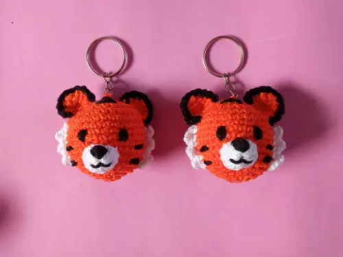 Chaveiro Tigre em Crochê Amigurumi