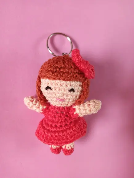 Chaveiros Bonecas em Crochê Amigurumi