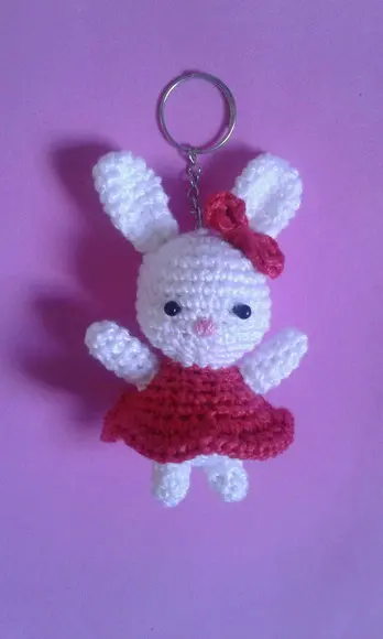 Chaveiros Coelhinhas em Crochê Amigurumi