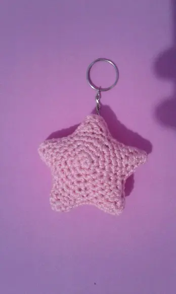 Chaveiros Estrelas em Crochê Amigurumi