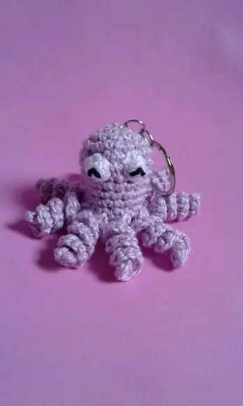 Chaveiros Mini Polvinhos em Crochê Amigurumi
