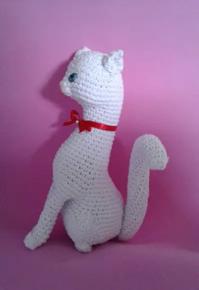 Gata Belinha em Crochê Amigurumi