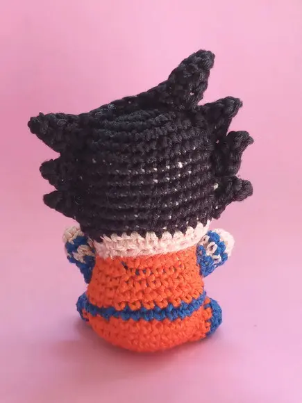 Mini Goku (Chibi) Em Crochê Amigurumi