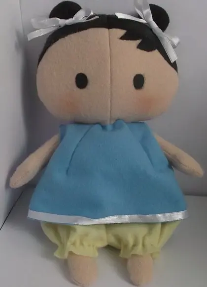 Baby Tilda com Blusa Azul