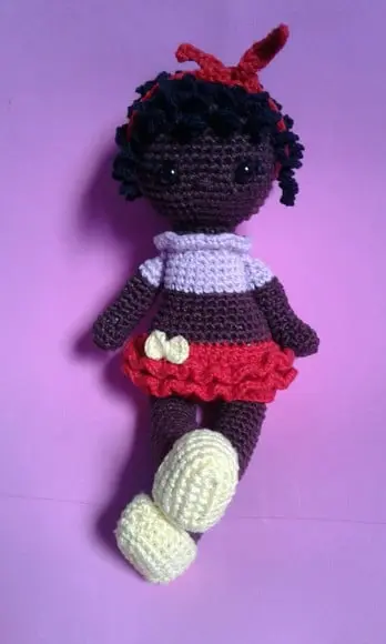 Boneca Negra - Juju, em Crochê Amigurumi