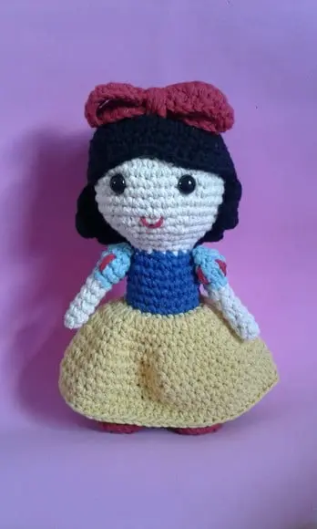 Branca de Neve em Crochê Amigurumi
