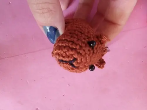 Chaveiro Capivara em Crochê Amigurumi