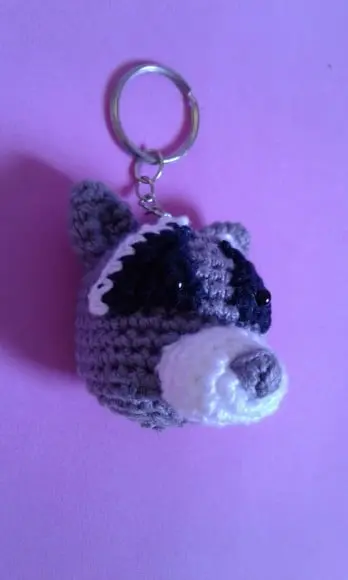 Chaveiro Guaxinim em Crochê Amigurumi