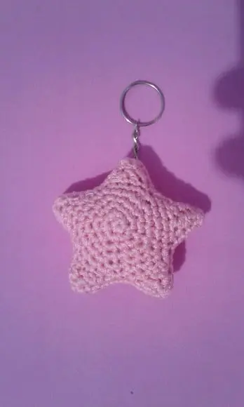 Chaveiros Estrelas em Crochê Amigurumi