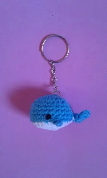 Chaveiros Mini Baleias em Crochê Amigurumi