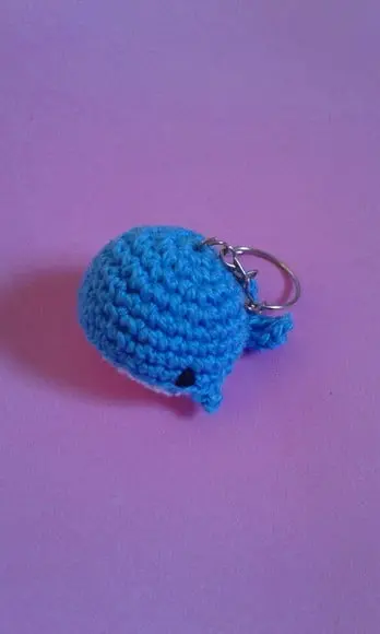 Chaveiros Mini Baleias em Crochê Amigurumi
