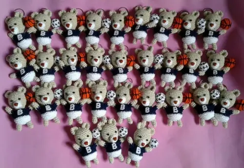 Chaveiros Ursinhos com Bolinhas em Crochê Amigurumi