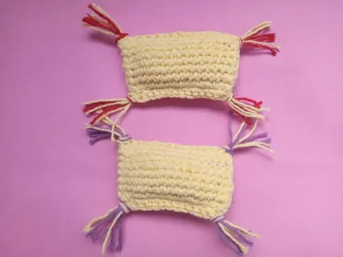 Kit com 2 Almofadinhas Coração em Crochê Amigurumi
