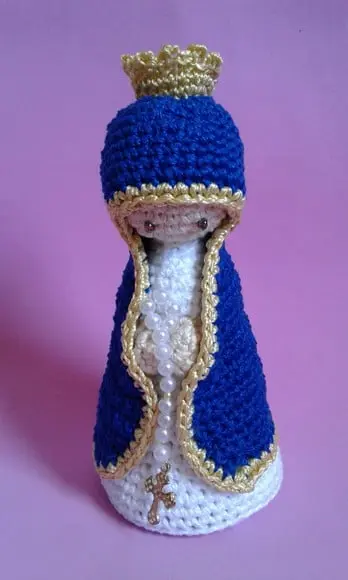 Nossa Senhora em Crochê Amigurumi