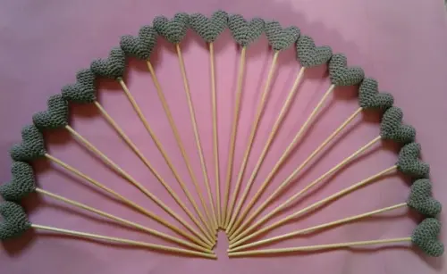 Palitos para Aromatizador com Coração de Amigurumi