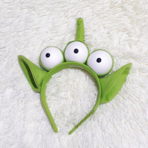 Tiara Alien