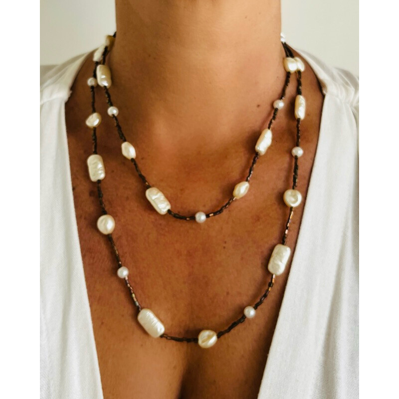 Colar Feminino Longo Pérolas e Vidrilhos Bronze Elegância e Sof