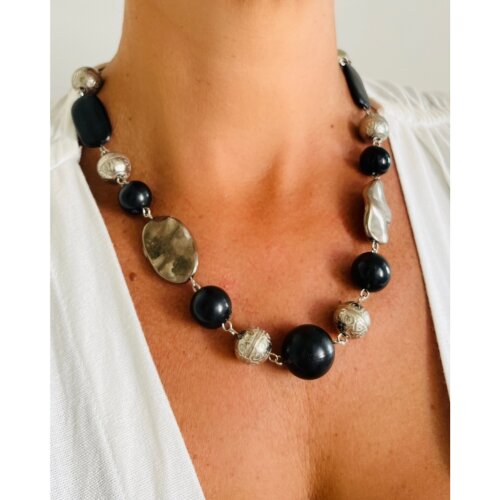Colar Feminino Preto Elegante I Colar Sofisticado
